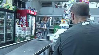 Sexy Priscilla finally manages to ride the dick in the supermarket