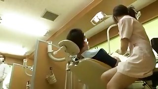 Horny japanese dentist seduce patient