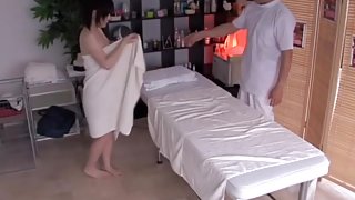 Asian cunt drilled by my cock in hidden camera massage video